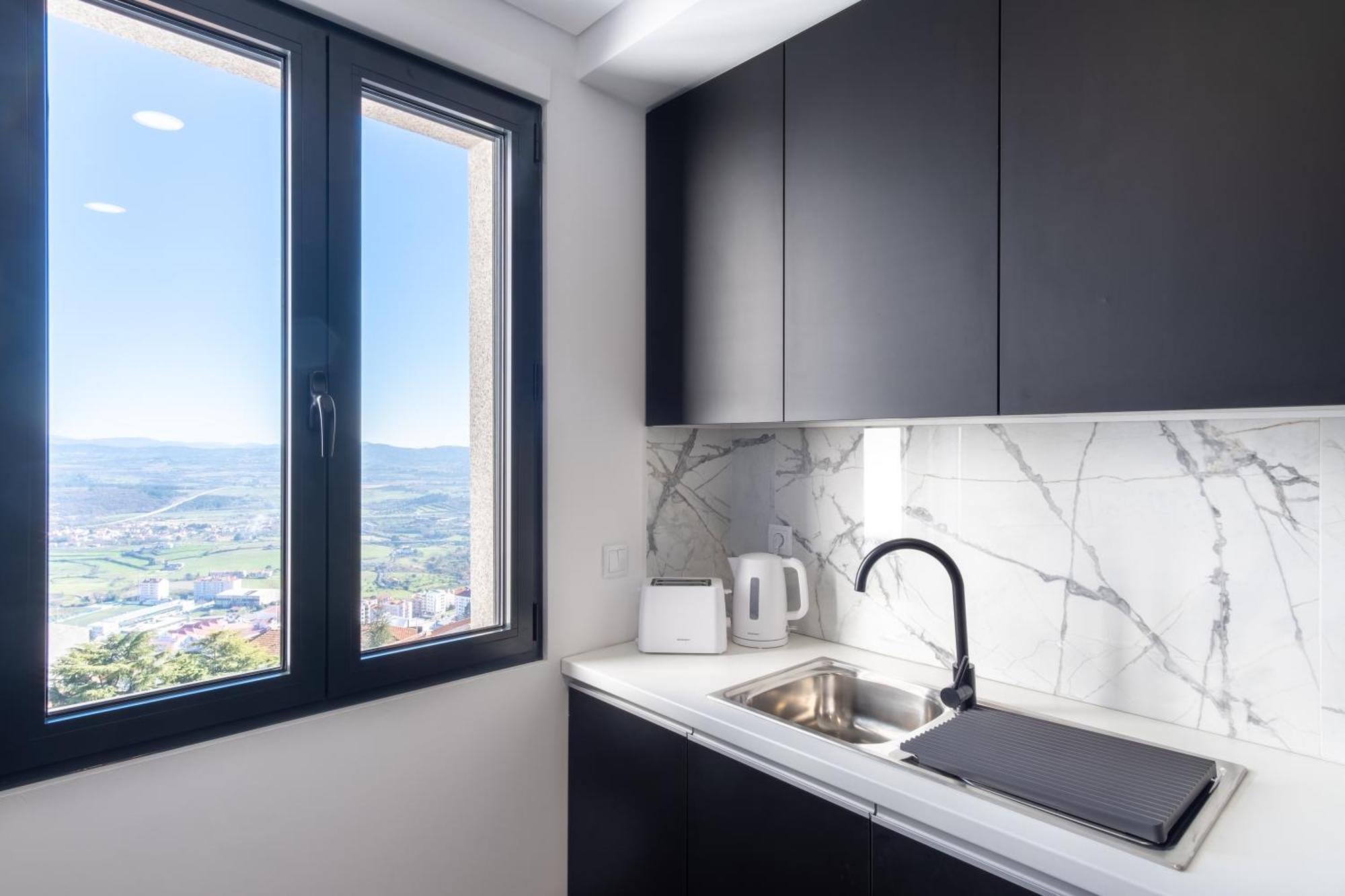 Apartamentos Do Mercado 科维良 外观 照片